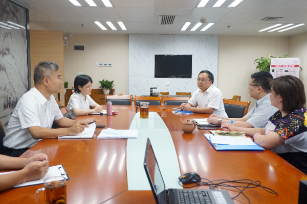 李德波到我会宣贯会议精神.jpg 李德波到我会宣贯会议精神.jpg